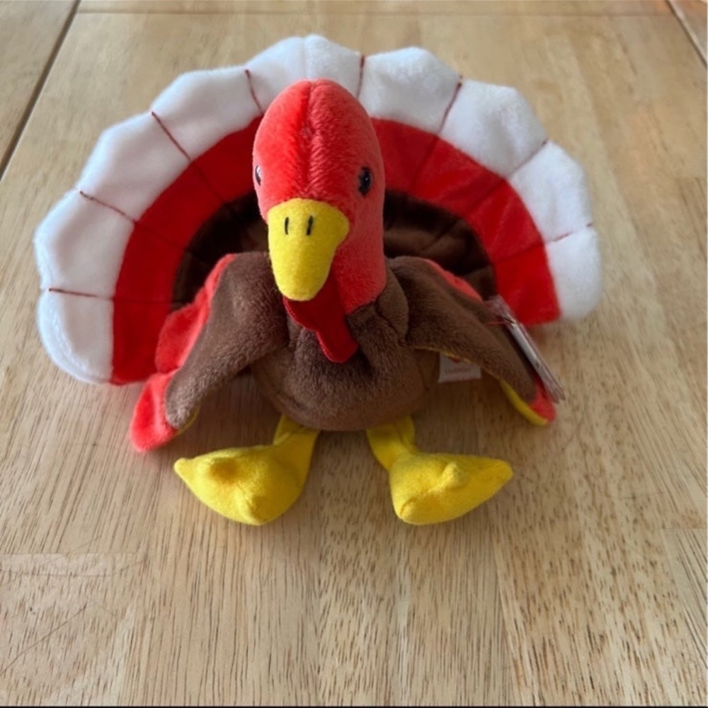 Ty Beanie Baby ~ Gobbles The Turkey